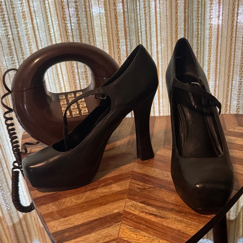 BCBGeneration black mary